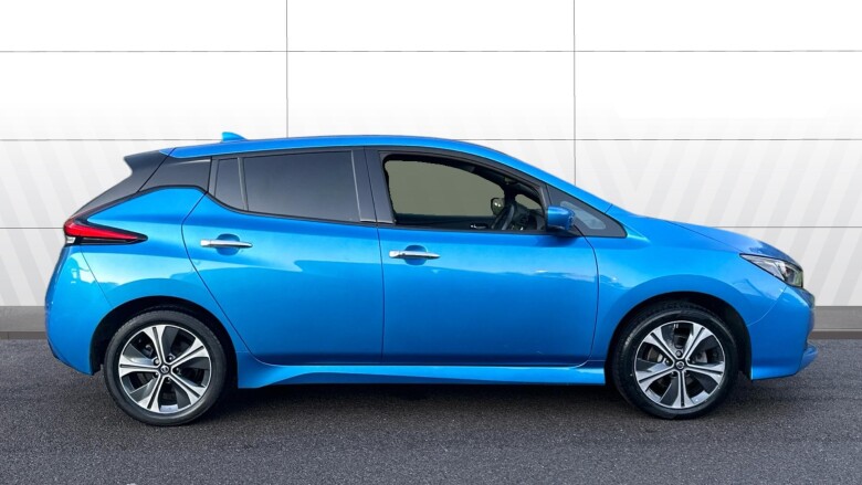 Nissan LEAF 160kW e+ N-Connecta 62kWh 5dr Auto Electric Hatchback